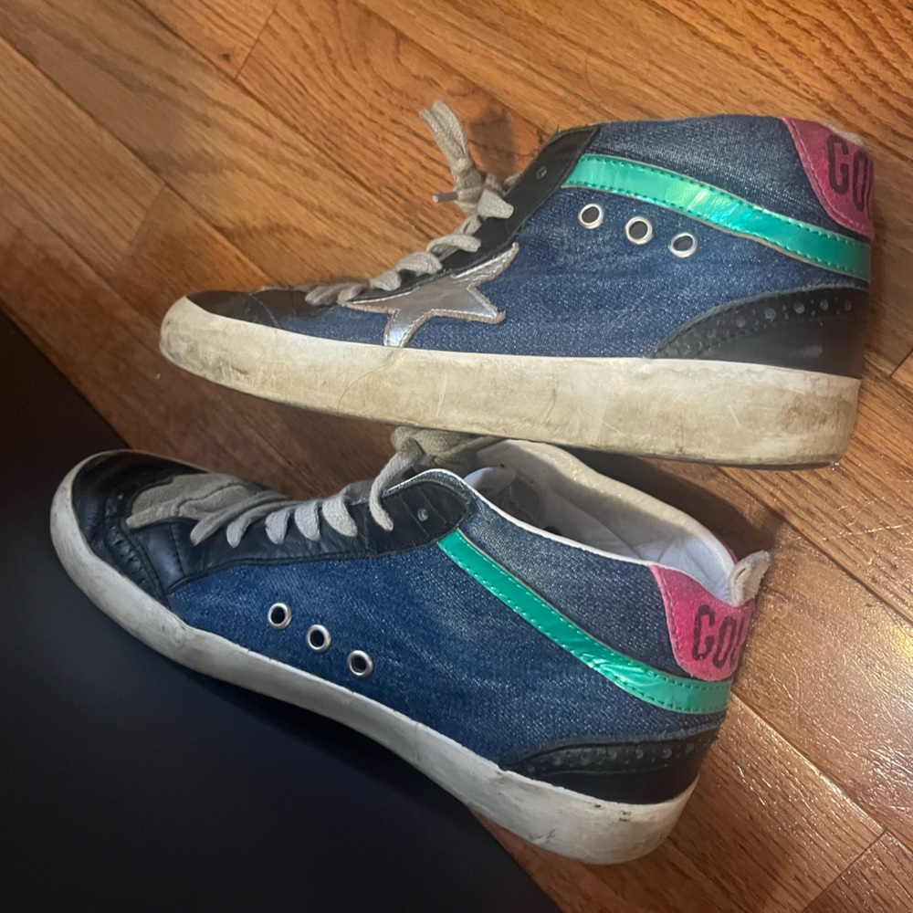 Golden Goose Mid Star Sneaker